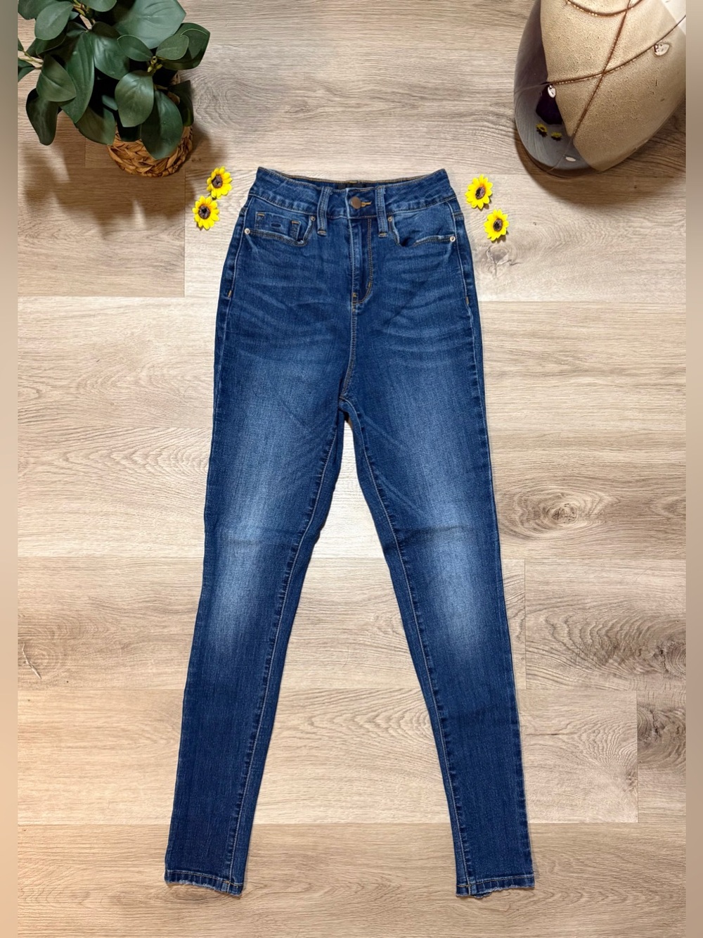 Fashion Nova High-Waist Skinny Jeans - Dark Wash Size 1